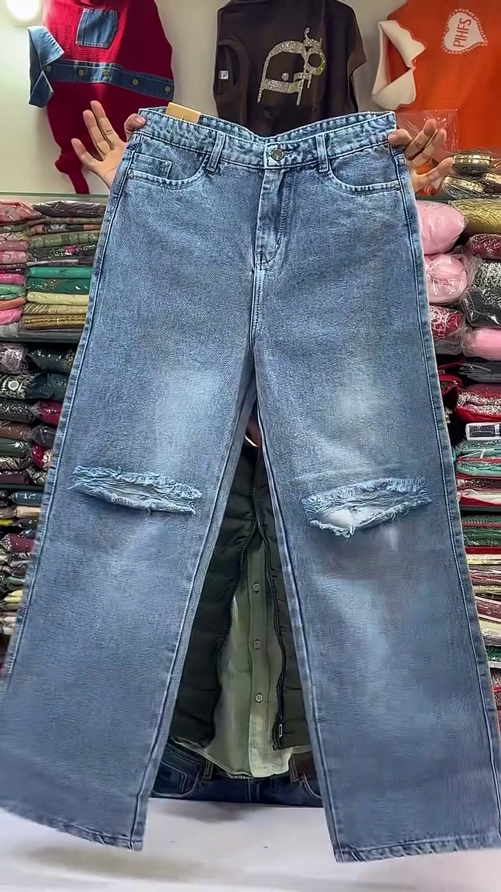 Women Wide Leg High-Rise Embroidered Jeans