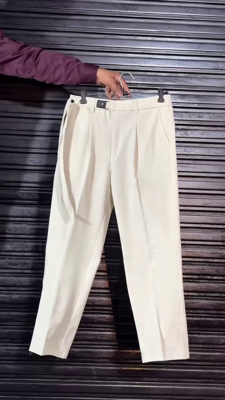 Men Slim Fit Easy Wash Formal Trousers