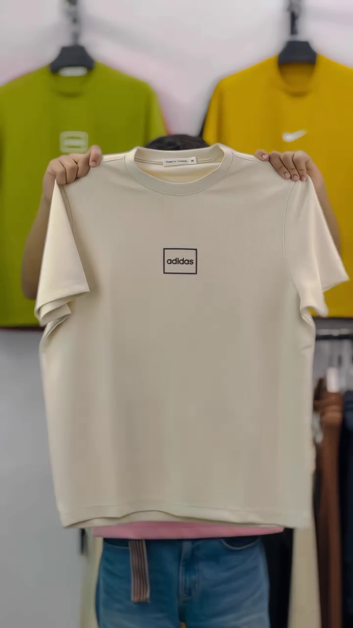 Men?s Plain Half Sleeve T-Shirts