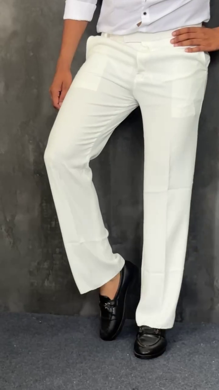 Men?s Classic Fit Formal Trousers