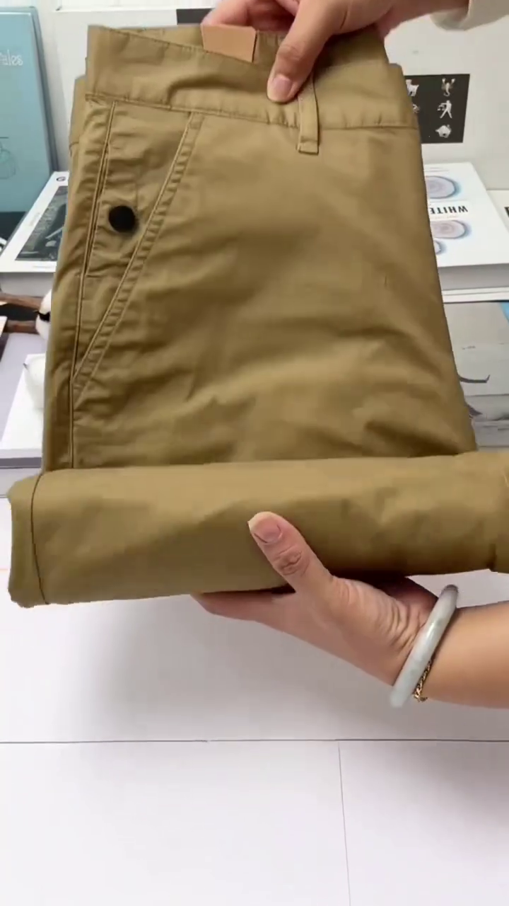 Men?s Premium Slim Fit Cotton Chinos